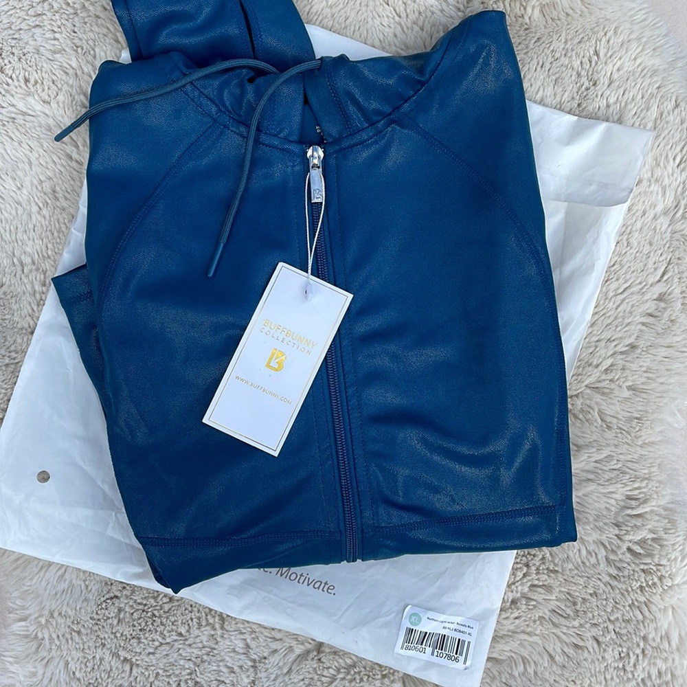 Fitted jacket